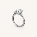 Load image into Gallery viewer, The Lunea – Floating Bezel Solitaire Solara Halo Engagement Ring
